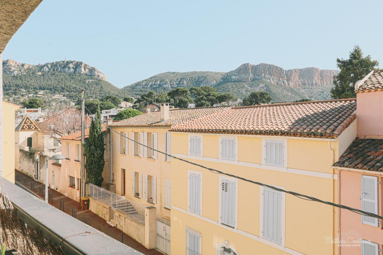 Le Duplex Apartment Cassis Bagian luar foto